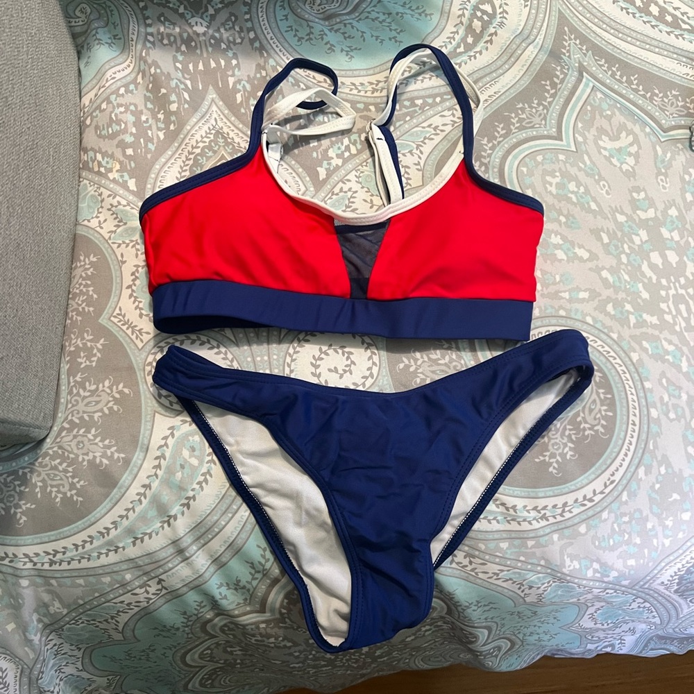 NWT bikini set